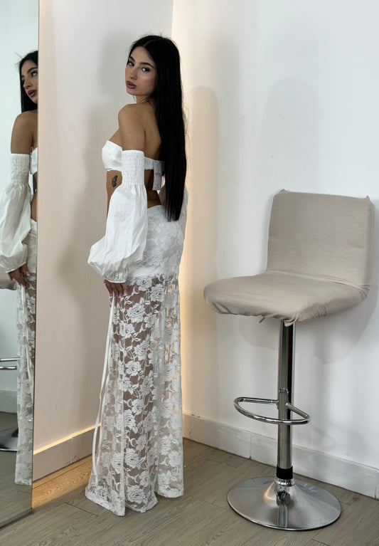 Top maniche a sbuffo