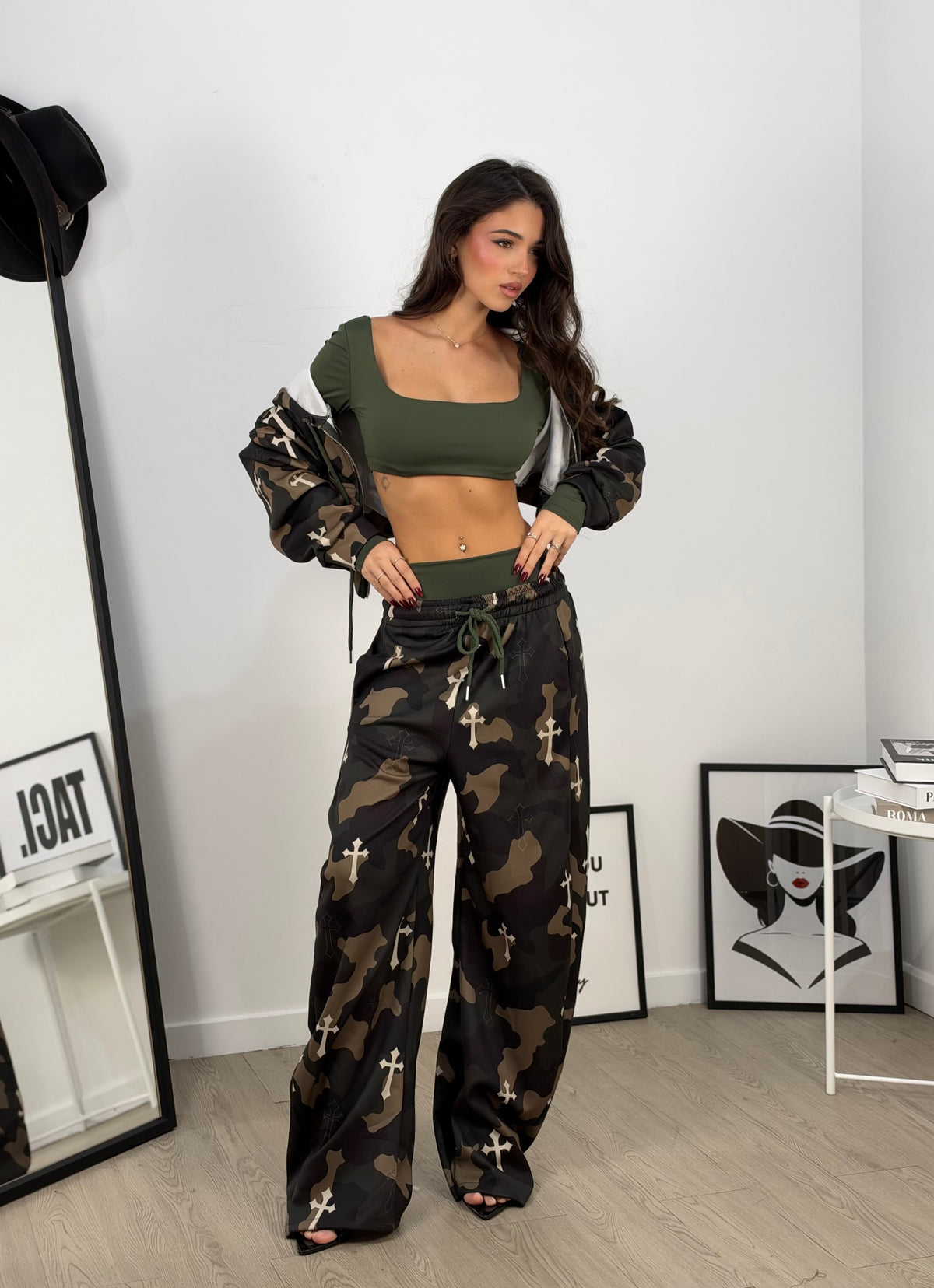 Set tuta military