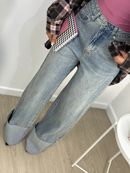 Jeans risvolto lavaggio chiaro