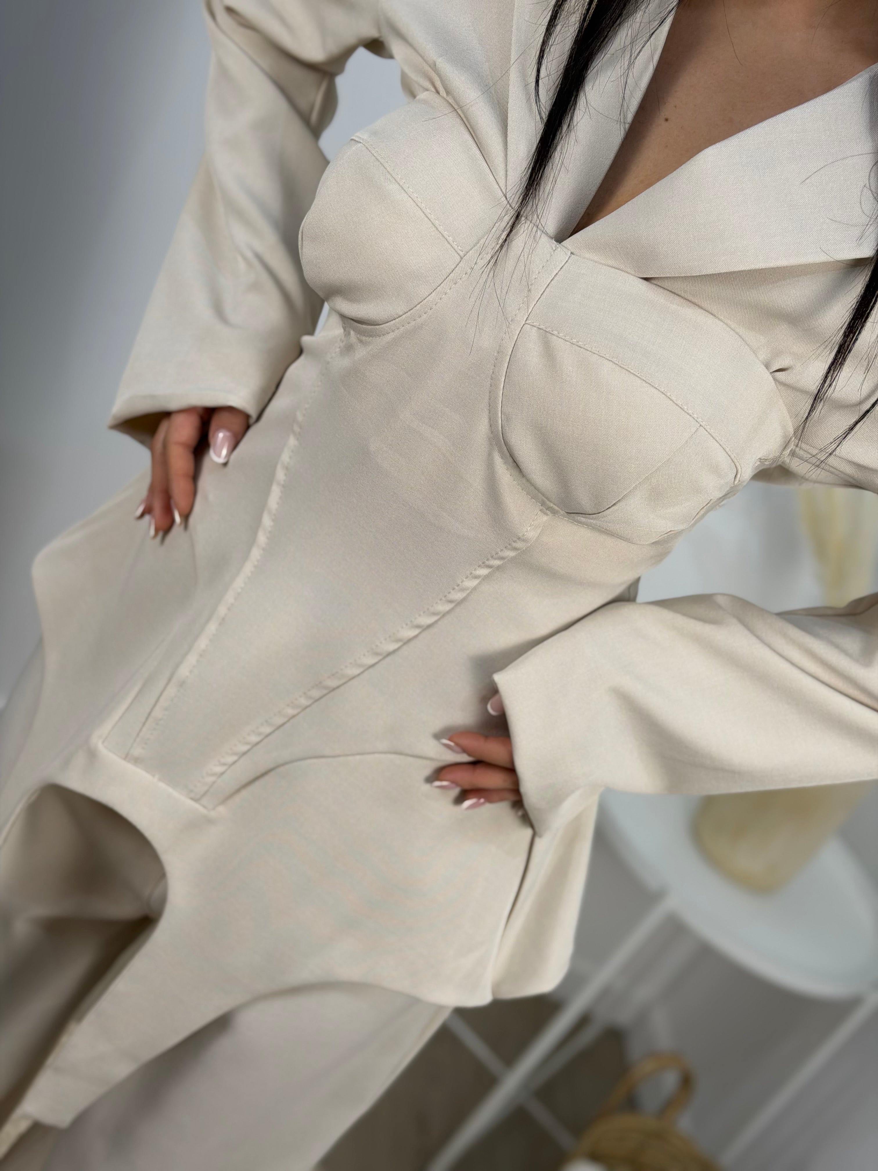 Tailleur bustino