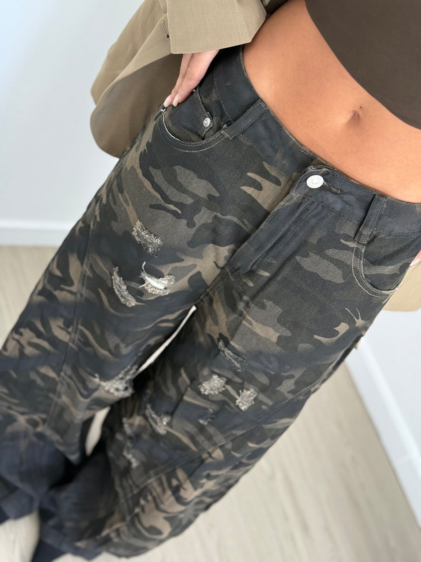 Panta military over