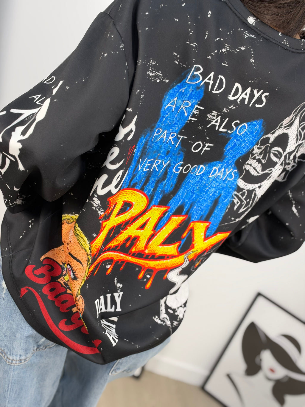 T-shirt effetto felpa good girl