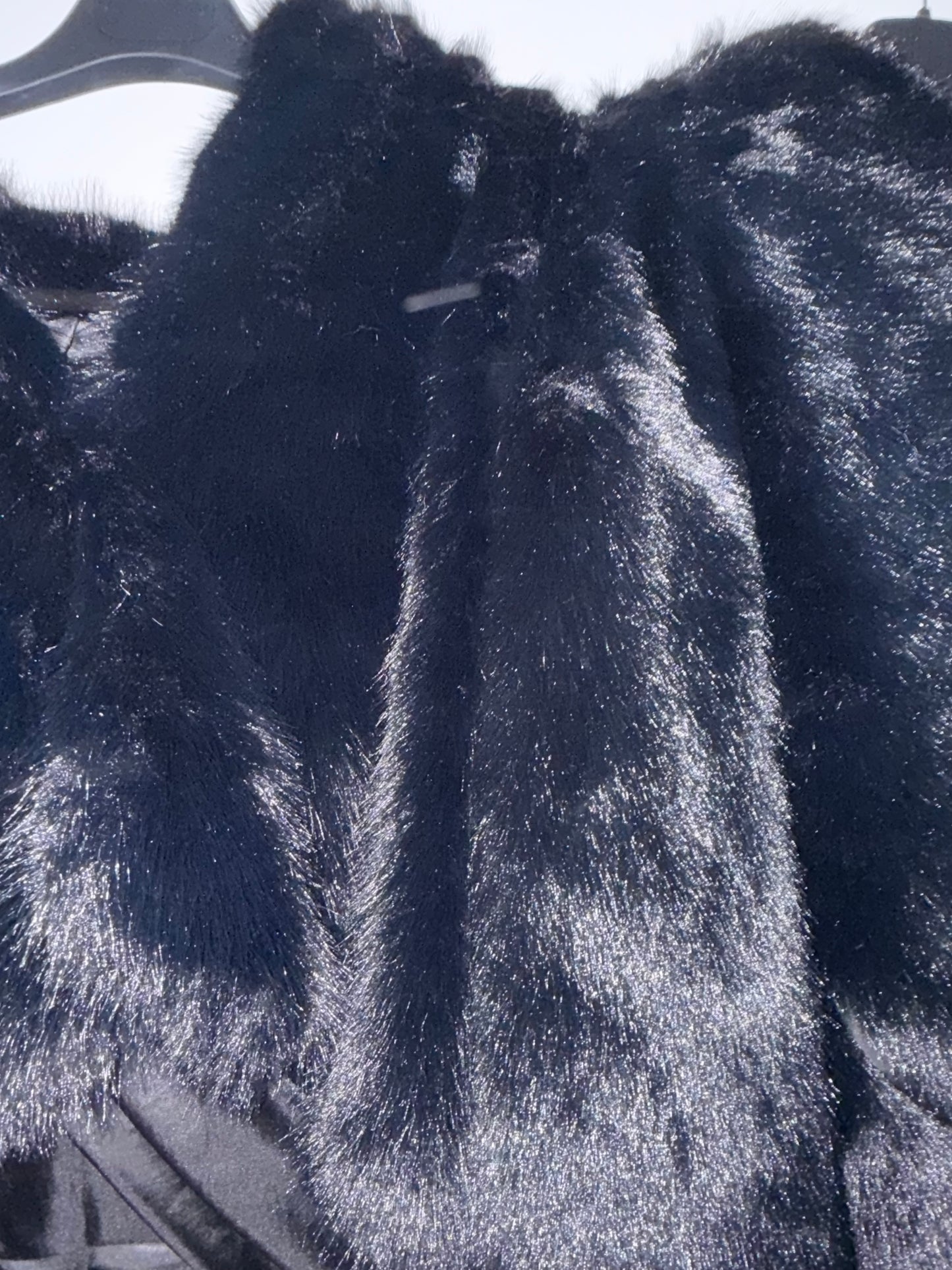 Eco pelliccia cappuccio