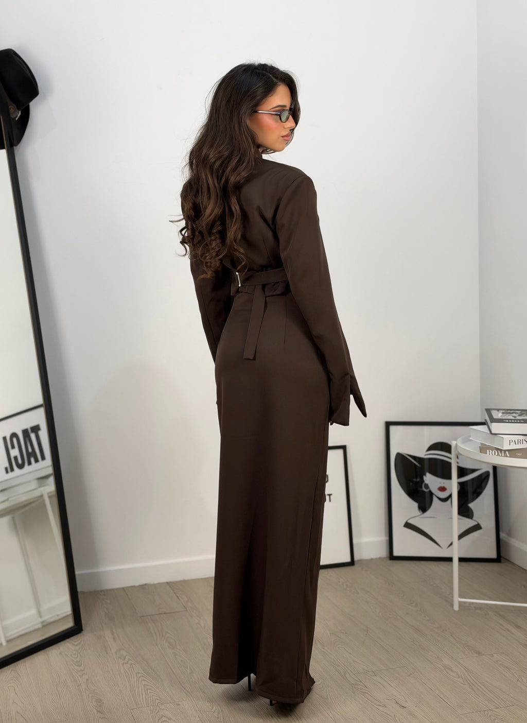 Set Elegance