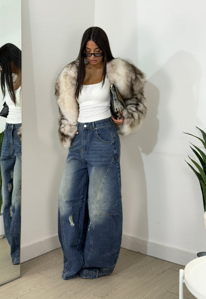 Jeans over sfumato