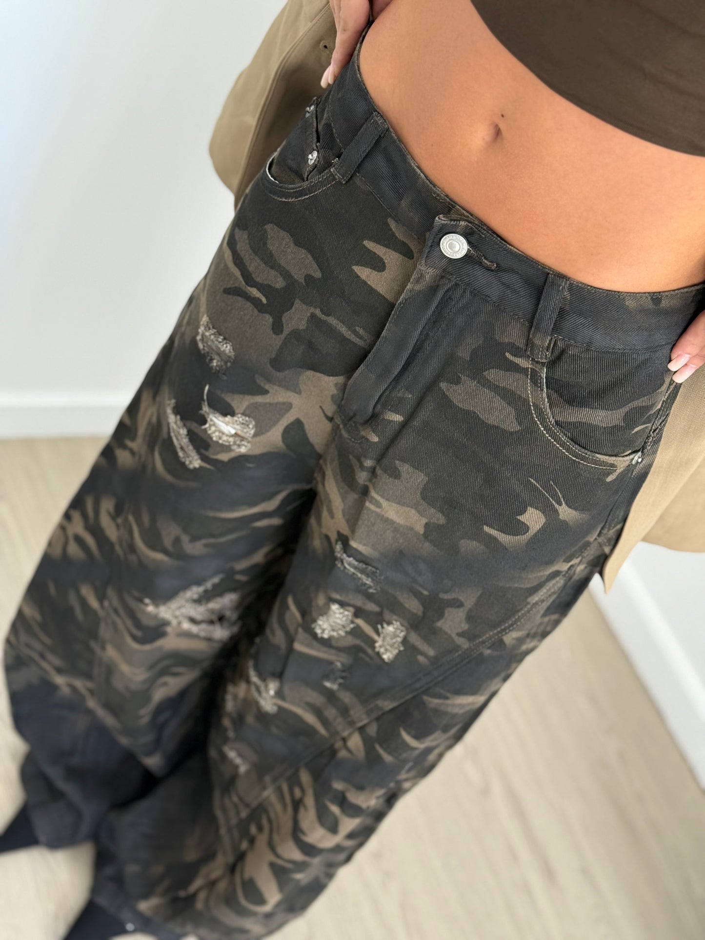 Panta military over