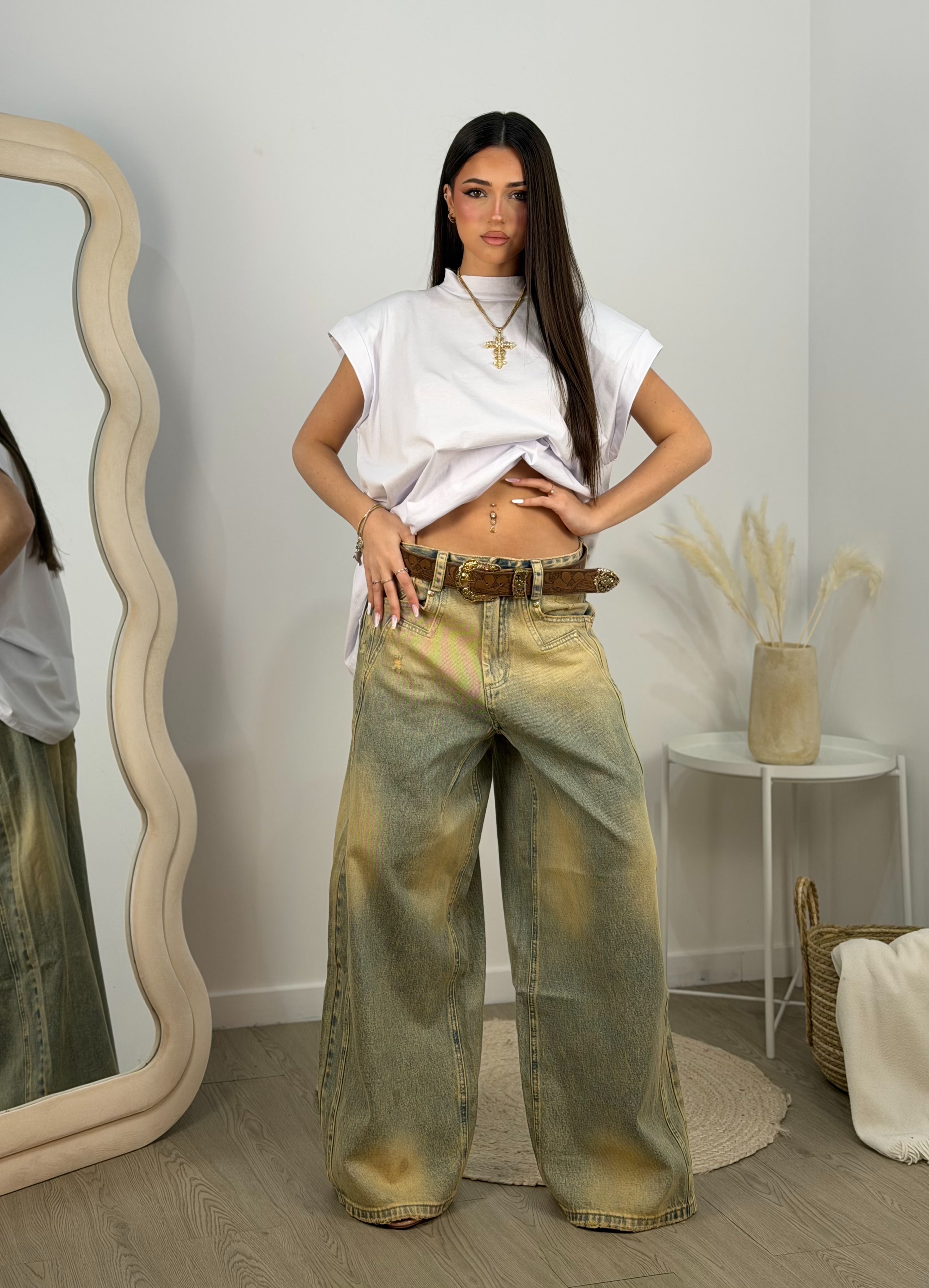 T-shirt spalline over