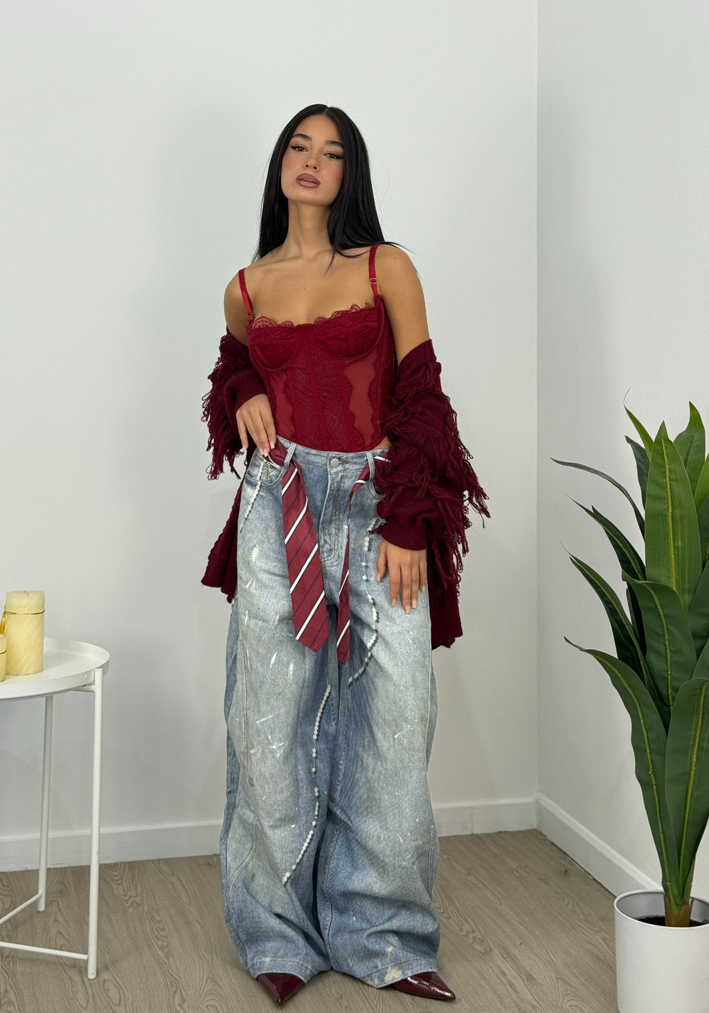 Jeans stampa con cinta cravatta