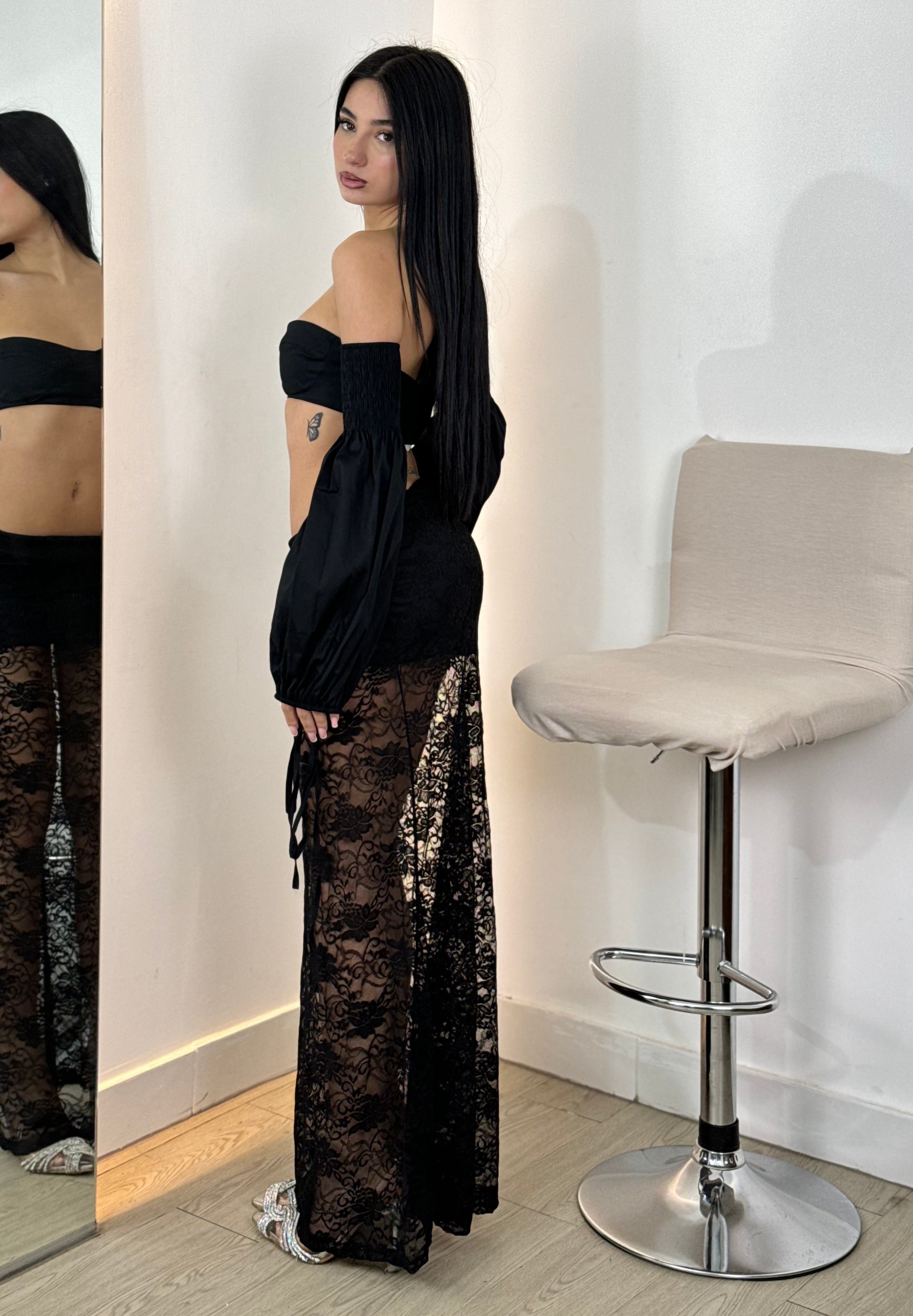 Top maniche a sbuffo