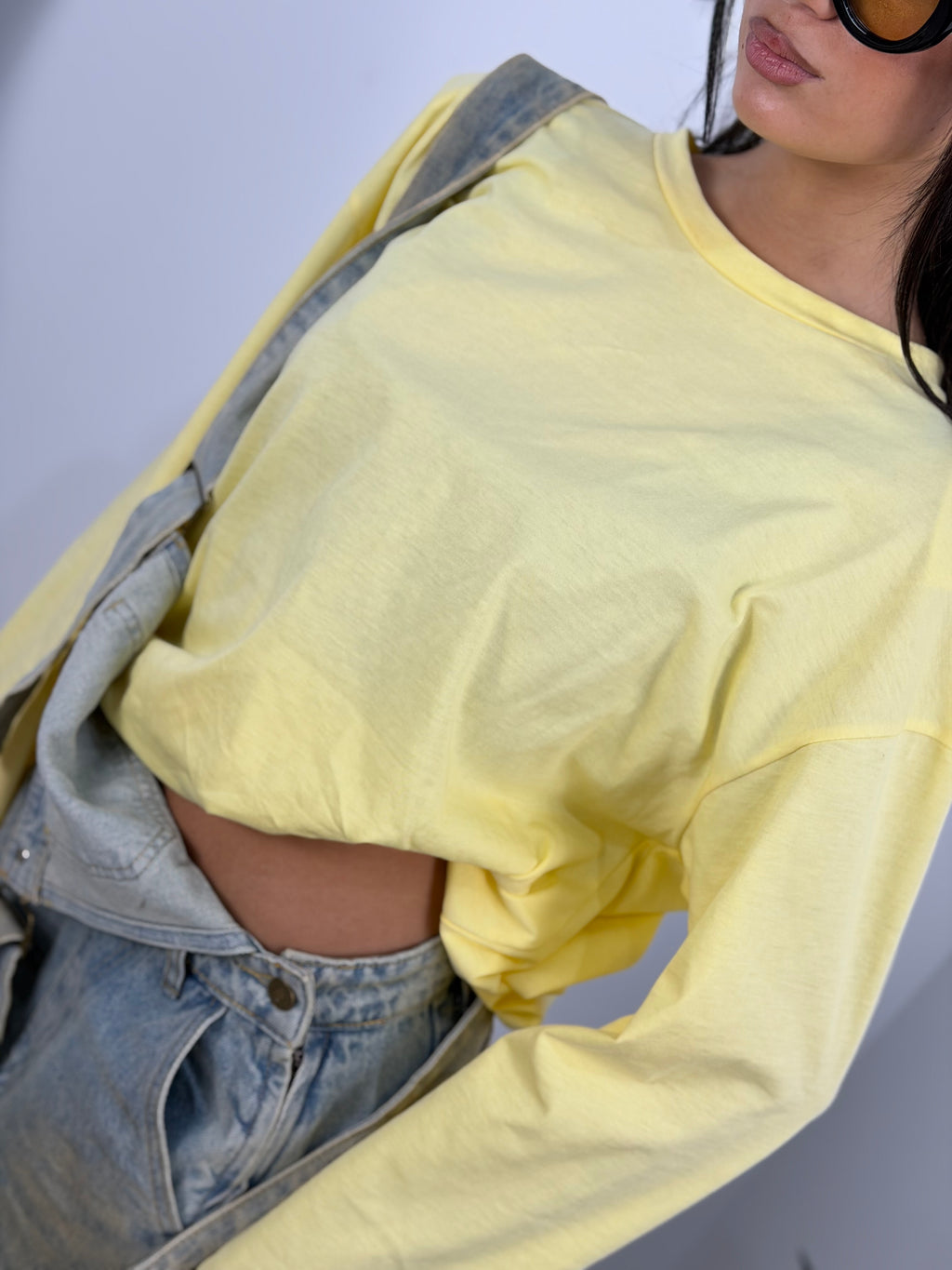 T-shirt over spalline